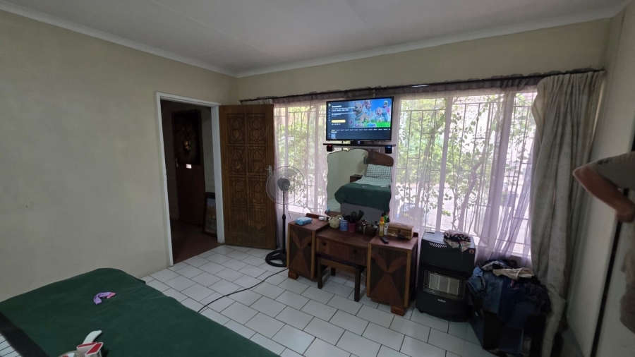 40 Bedroom Property for Sale in Waterkloof A H North West